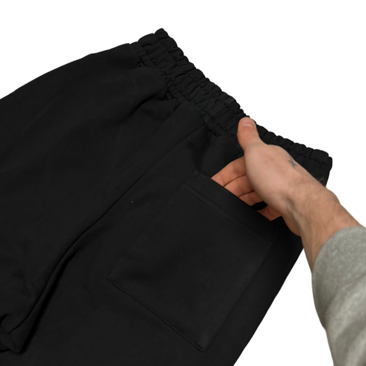 "Yessirskiii" BLACK SWEATPANTS (Штани чорні з вишивкою)