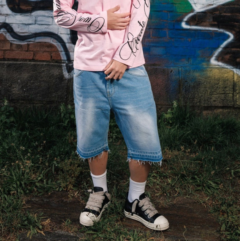 "YES SIR" WASHED LIGHT BLUE JORTS